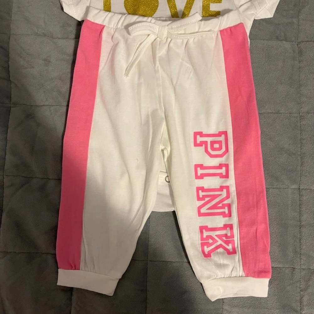 Baby clothes - Picture 4 of 6